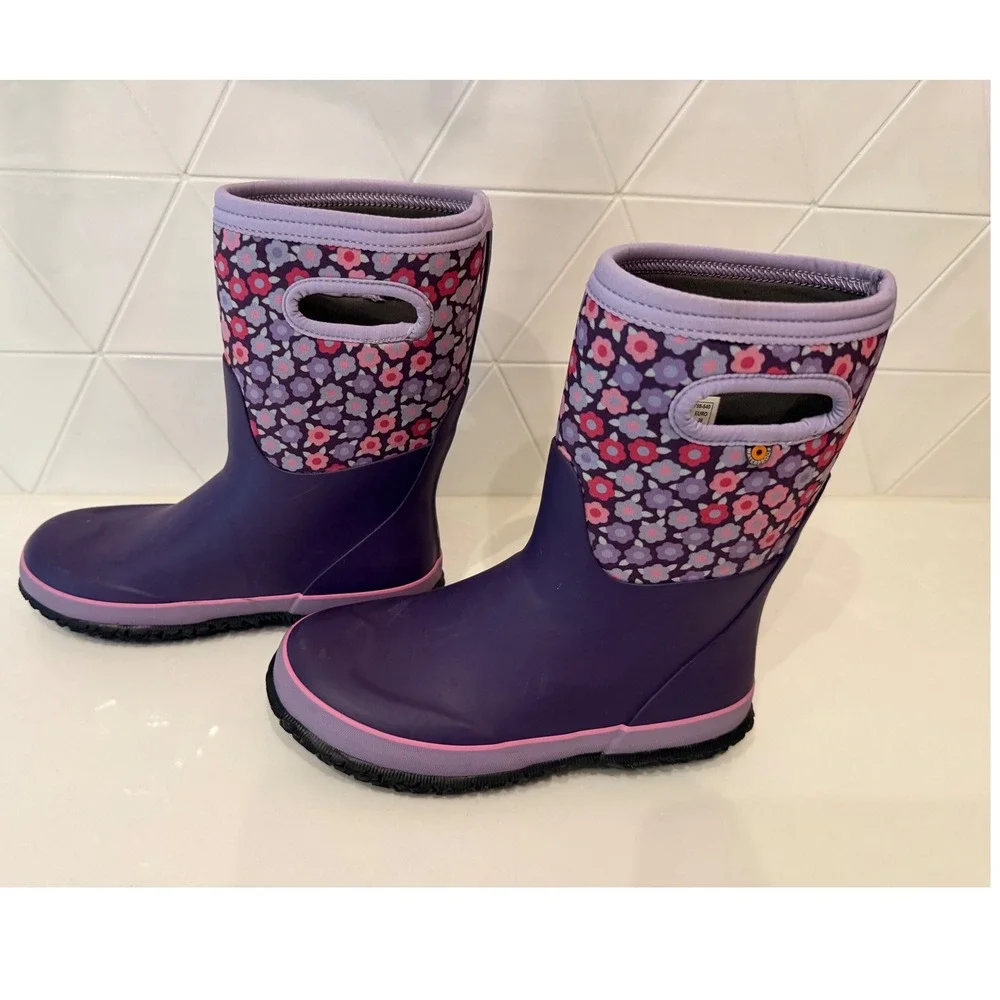 Bogs K Grasp Flowers Youth Girls Purple Floral Insulated Rain Boots Size 5 78759